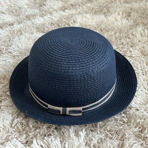 Levi’s navy blue straw hat